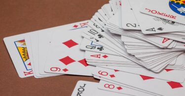 How to play tournaments on Rummy Time